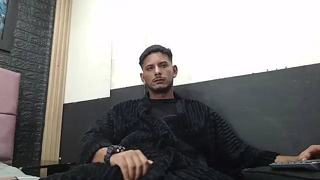 Chris Dick23 online show from October 11, 2025, 4:02 am