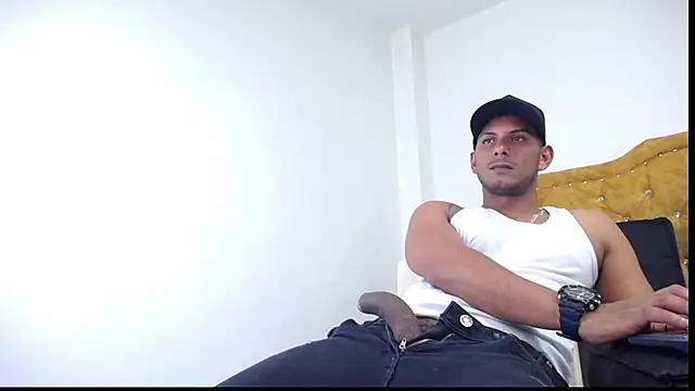Chris Dick23 online show from June 7, 2026, 4:18 am