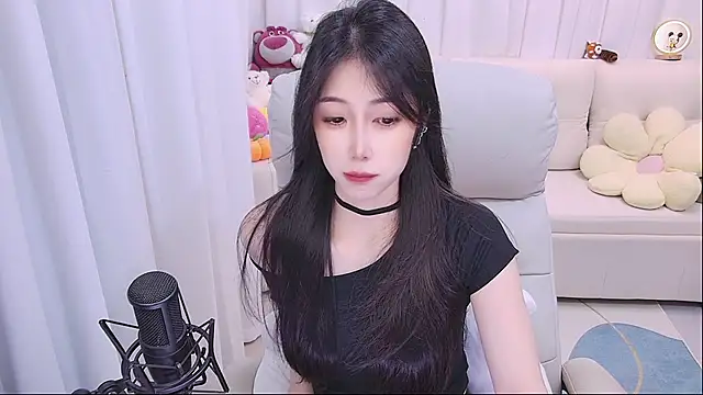 qianduoduo88 online show from April 21, 2026, 1:17 pm