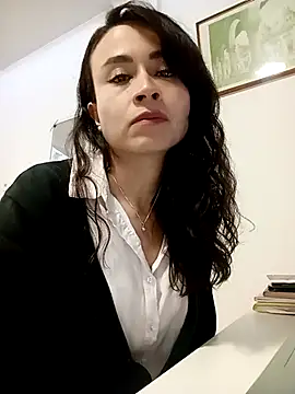 reme ark23 online show from October 10, 2025, 3:40 am