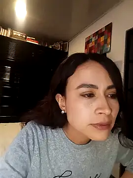 reme ark23 online show from February 5, 2025, 9:50 pm