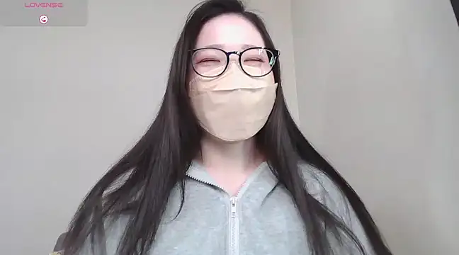  NOA-chan  online show from February 1, 2025, 3:18 pm