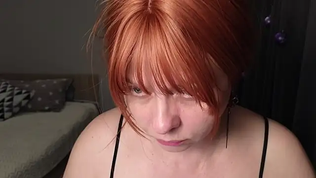 Snapshot of Gray_swann chatting on December 19, 2025, 6:54 pm Gray swann online show from December 19, 2025, 6:54 pm