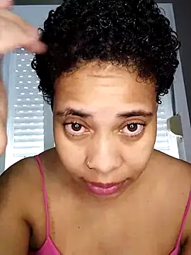 Su Duarte 1 online show from March 22, 2025, 7:31 pm