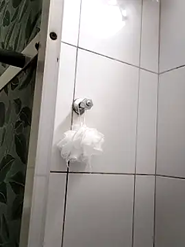 Su Duarte 1 online show from March 12, 2025, 6:32 pm