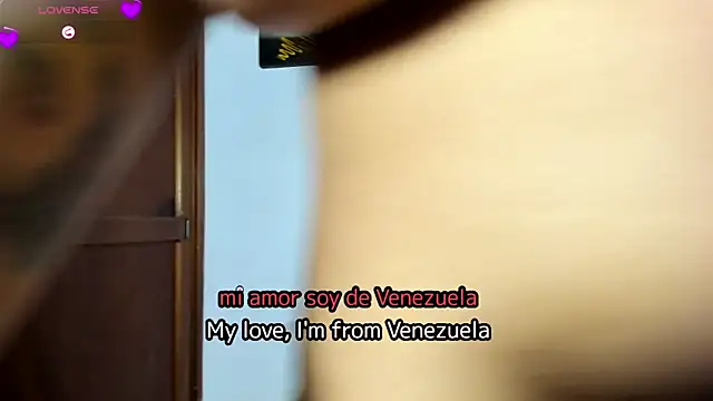 Snapshot of KorinaKovaa chatting on October 12, 2025, 7:37 pm KorinaKovaa online show from October 12, 2025, 7:37 pm