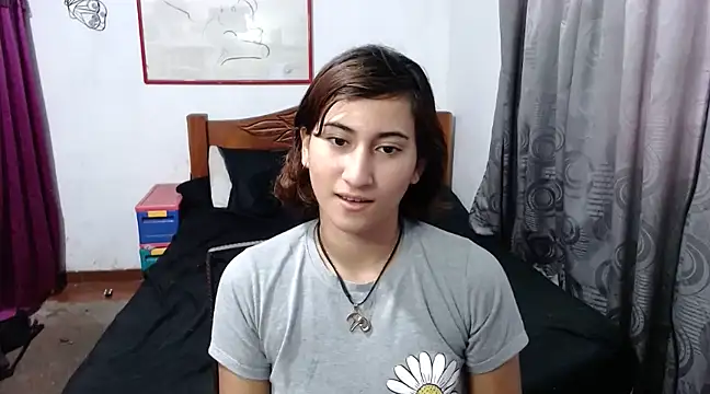 Snapshot of LadyMilk003 chatting on January 30, 2025, 3:29 pm LadyMilk003 online show from January 30, 2025, 3:29 pm