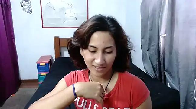Snapshot of LadyMilk003 chatting on February 8, 2025, 6:11 pm LadyMilk003 online show from February 8, 2025, 6:11 pm