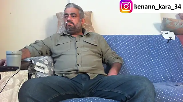 Snapshot of kenan_kara_85 chatting on October 1, 2025, 11:47 am kenan kara 85 online show from October 1, 2025, 11:47 am