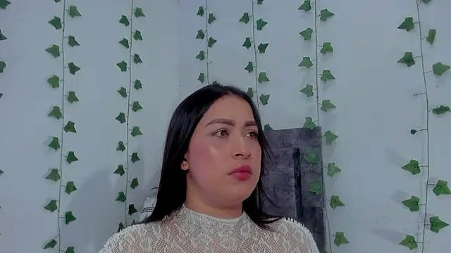 Snapshot of Miaa_Garcia chatting on May 26, 2026, 10:08 pm Miaa Garcia online show from May 26, 2026, 10:08 pm