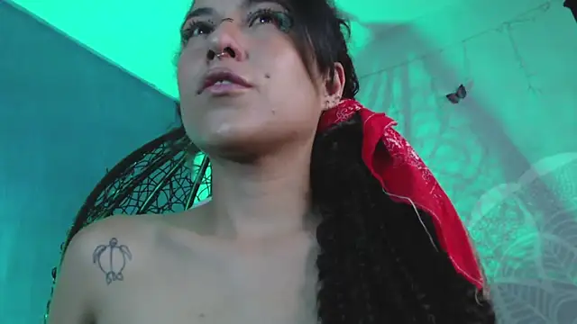 Snapshot of Hellen_dumont chatting on March 20, 2025, 2:19 am Hellen dumont online show from March 20, 2025, 2:19 am