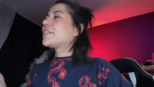 Snapshot of Hellen_dumont chatting on September 14, 2025, 2:23 am Hellen dumont online show from September 14, 2025, 2:23 am