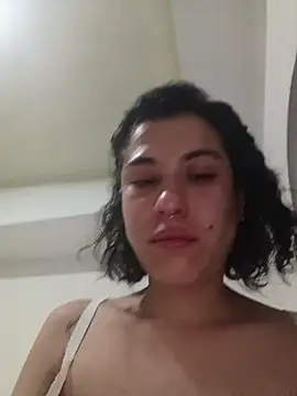 Snapshot of Hellen_dumont chatting on October 19, 2025, 5:10 am Hellen dumont online show from October 19, 2025, 5:10 am