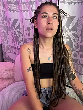 Snapshot of Hellen_dumont chatting on May 5, 2026, 1:52 am Hellen dumont online show from May 5, 2026, 1:52 am