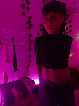 Snapshot of Hellen_dumont chatting on October 29, 2025, 2:32 am Hellen dumont online show from October 29, 2025, 2:32 am