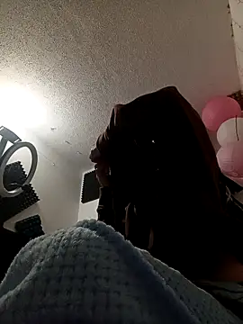 Snapshot of Hellen_dumont chatting on November 14, 2025, 12:20 pm Hellen dumont online show from November 14, 2025, 12:20 pm