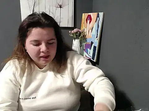 so shy online show from March 22, 2025, 10:28 am