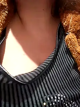 Snapshot of carmelasexy chatting on January 7, 2026, 12:26 am carmelasexy online show from January 7, 2026, 12:26 am