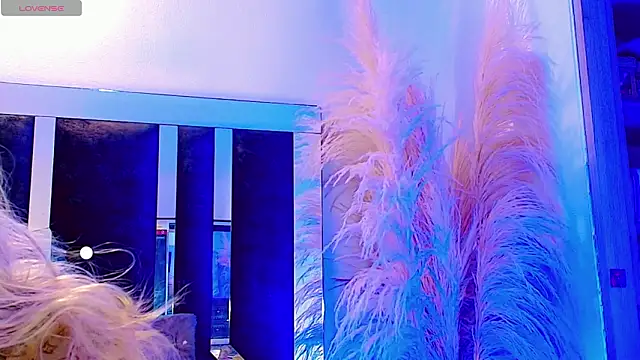 Snapshot of honey_skin chatting on February 23, 2026, 9:48 pm honey skin online show from February 23, 2026, 9:48 pm