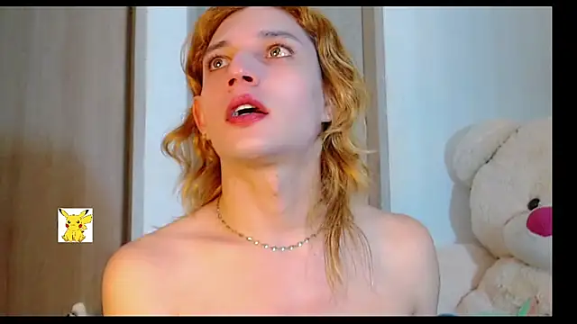 Snapshot of honey_skin chatting on March 16, 2025, 7:04 am honey skin online show from March 16, 2025, 7:04 am