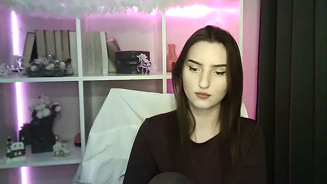 Snapshot of X_Alisa chatting on December 17, 2025, 7:19 pm X Alisa online show from December 17, 2025, 7:19 pm