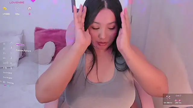  Arianna08  online show from January 13, 2026, 5:33 am