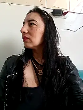 christine-x online show from April 19, 2026, 4:08 pm