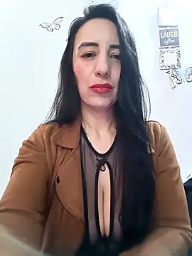 Snapshot of christine-x chatting on October 18, 2025, 12:07 pm christine-x online show from October 18, 2025, 12:07 pm