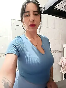 Snapshot of christine-x chatting on April 22, 2026, 10:16 pm christine-x online show from April 22, 2026, 10:16 pm