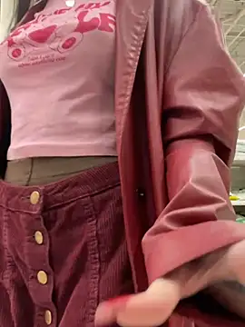 Snapshot of Melissa_crazy chatting on January 9, 2025, 3:23 pm Melissa crazy online show from January 9, 2025, 3:23 pm