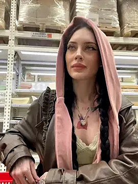 Snapshot of Melissa_crazy chatting on November 12, 2025, 3:16 pm Melissa crazy online show from November 12, 2025, 3:16 pm