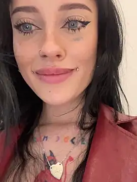 Snapshot of Melissa_crazy chatting on January 31, 2025, 6:14 pm Melissa crazy online show from January 31, 2025, 6:14 pm