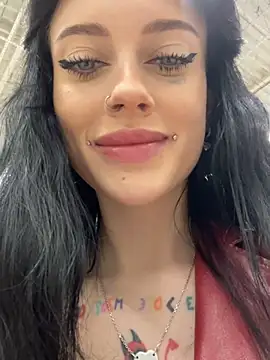 Snapshot of Melissa_crazy chatting on February 1, 2025, 3:18 pm Melissa crazy online show from February 1, 2025, 3:18 pm