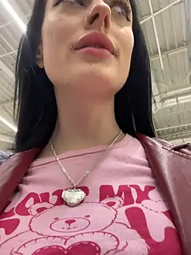 Snapshot of Melissa_crazy chatting on January 17, 2025, 3:22 pm Melissa crazy online show from January 17, 2025, 3:22 pm