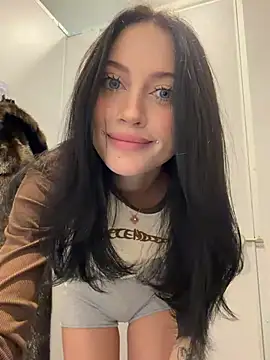 Melissa crazy online show from April 13, 2026, 4:33 pm