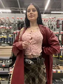 Snapshot of Melissa_crazy chatting on January 10, 2025, 9:20 pm Melissa crazy online show from January 10, 2025, 9:20 pm