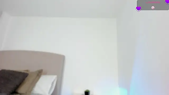 Snapshot of Ammy_xx chatting on October 8, 2025, 7:58 pm Ammy xx online show from October 8, 2025, 7:58 pm