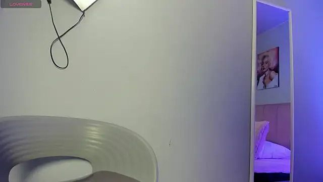 ScarletGV online show from February 28, 2026, 5:40 am