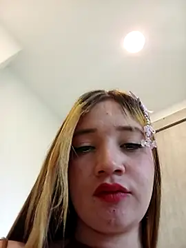 Valerii Gil online show from June 3, 2026, 7:51 pm