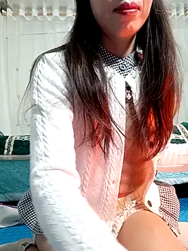 Snapshot of Sweet_Toy20 chatting on November 29, 2025, 10:32 pm Sweet Toy20 online show from November 29, 2025, 10:32 pm