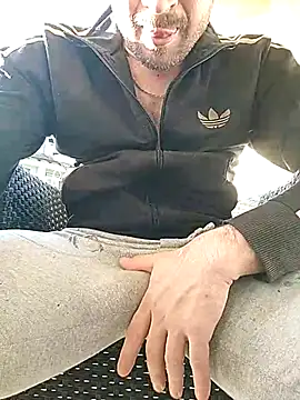 Snapshot of gilera250s chatting on March 2, 2025, 3:41 pm gilera250s online show from March 2, 2025, 3:41 pm