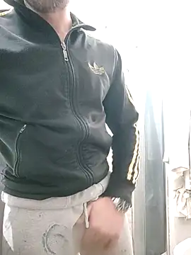 Snapshot of gilera250s chatting on March 10, 2025, 8:12 pm gilera250s online show from March 10, 2025, 8:12 pm