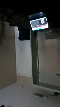 lRainbowBoy online show from April 6, 2026, 11:50 pm