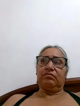 Snapshot of _candi chatting on April 30, 2026, 8:57 pm candi online show from April 30, 2026, 8:57 pm