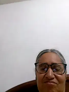Snapshot of _candi chatting on April 25, 2026, 11:24 am candi online show from April 25, 2026, 11:24 am