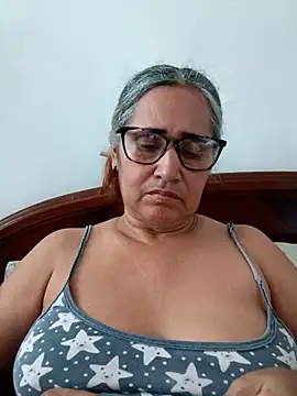 Snapshot of _candi chatting on May 2, 2026, 8:03 pm candi online show from May 2, 2026, 8:03 pm