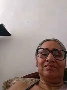 Snapshot of _candi chatting on May 26, 2026, 4:16 pm candi online show from May 26, 2026, 4:16 pm