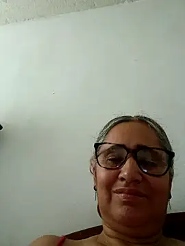 Snapshot of _candi chatting on May 3, 2026, 12:42 pm candi online show from May 3, 2026, 12:42 pm