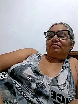 Snapshot of _candi chatting on April 21, 2026, 1:42 am candi online show from April 21, 2026, 1:42 am