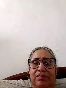 Snapshot of _candi chatting on April 19, 2026, 6:21 pm candi online show from April 19, 2026, 6:21 pm